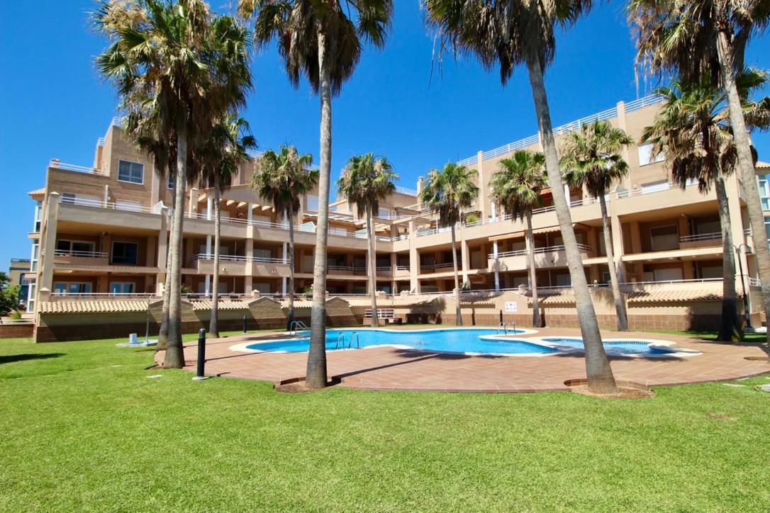 Atico Frontal Al Mar Con Piscina Privada By Homeprive Denia Exterior photo