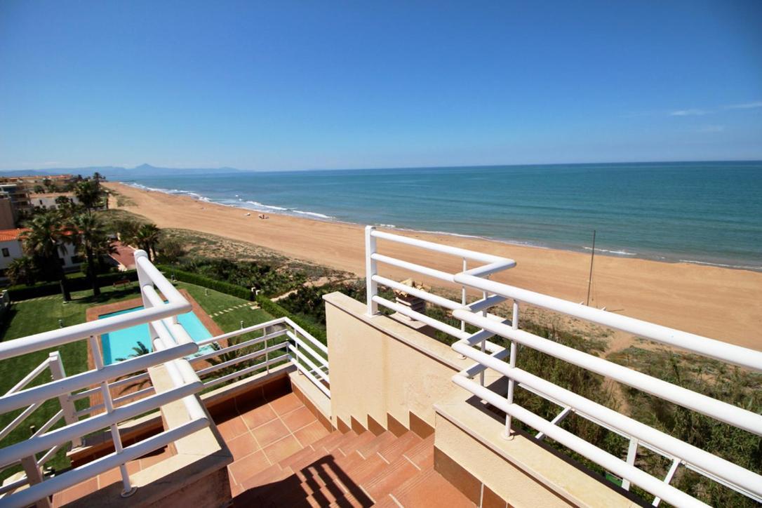Atico Frontal Al Mar Con Piscina Privada By Homeprive Denia Exterior photo