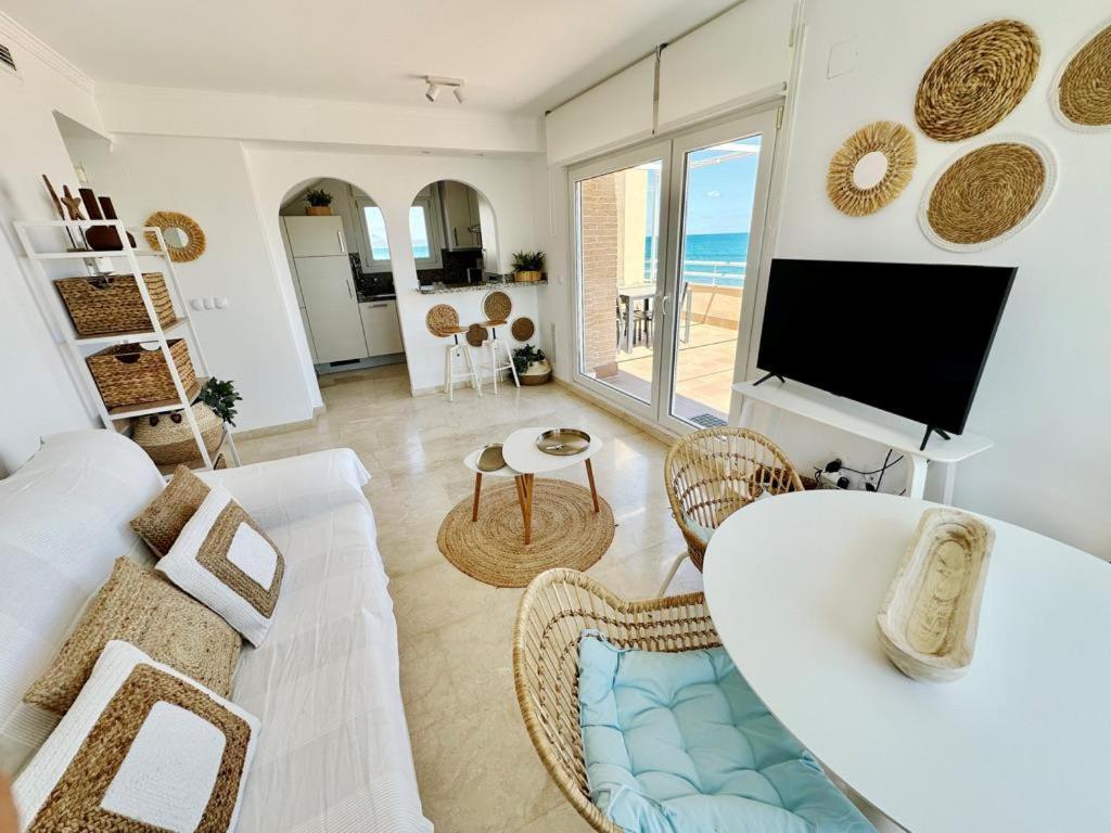 Atico Frontal Al Mar Con Piscina Privada By Homeprive Denia Exterior photo