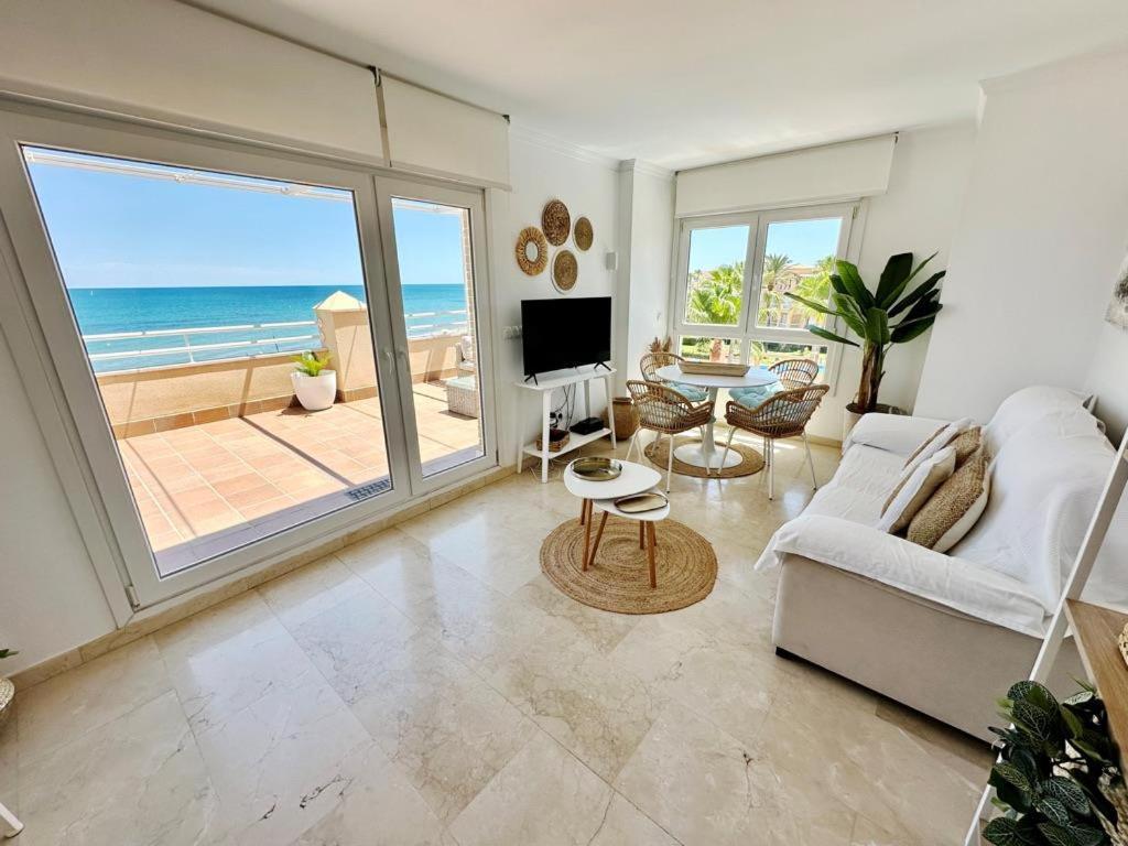 Atico Frontal Al Mar Con Piscina Privada By Homeprive Denia Exterior photo